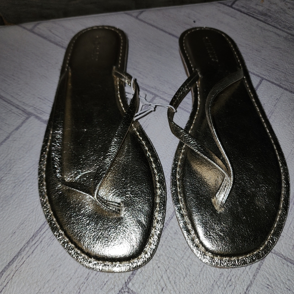 Old navy flip flops